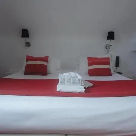 Alcyon Hotel 2*